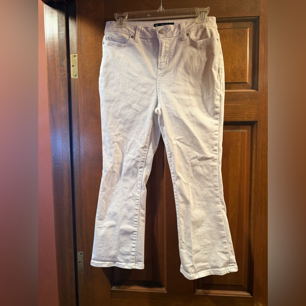 Members Mark Women's White Flare Cropped Jeans 26
